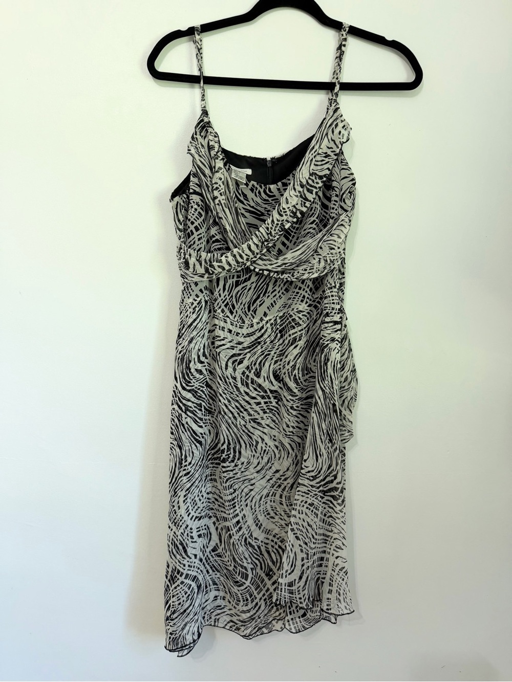 Ametrine size 12 silk dress spaghetti strap black and white